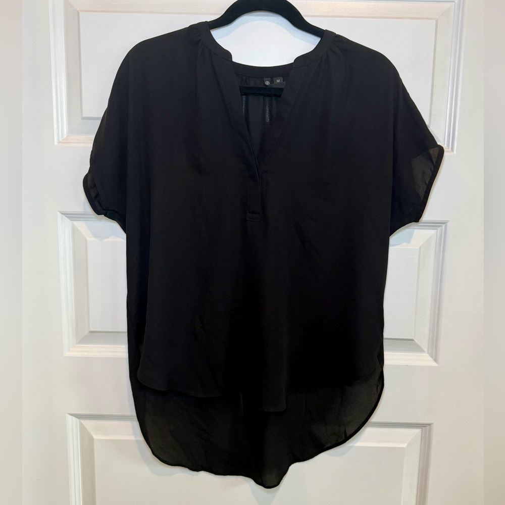 Versona Classic Black Cap Sleeve Blouse